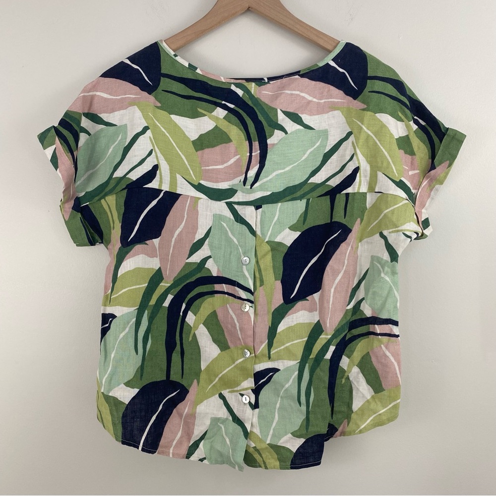 Tahari Botanical Print Linen Top - Picture 3 of 8